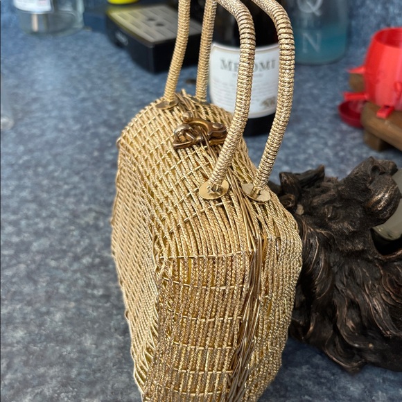 Vintage Hong Kong Wire Wrapped Toggle basket purse 1950 - Picture 3 of 4